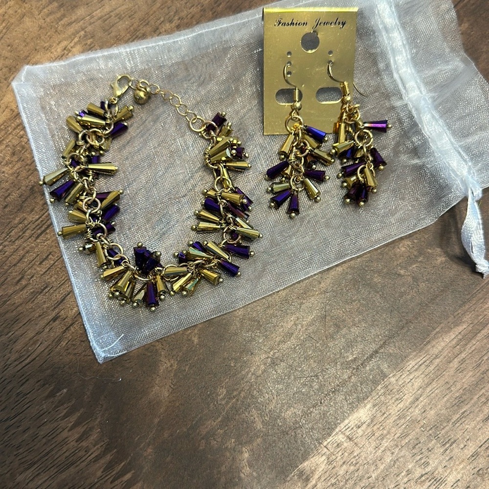 Jewelry gift bundle